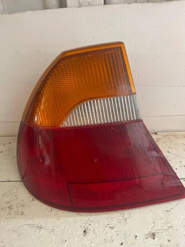 Driver Left Tail Light Fits 99-00 Chrysler 300M used OEM tail light