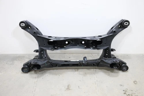 2020- 2023 HYUNDAI SONATA FWD REAR SUBFRAME UNDERCARRIAGE CROSSMEMBER CRADLE OEM used OEM rear subframe and crossmember