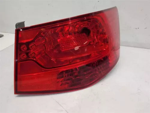 Quarter Tail Light Outer Lamp KIA FORTE Right Passenger RH 2010-2013 used OEM tail light