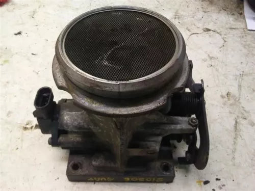 1999 OLDSMOBILE INTRIGUE 3.8L Throttle Body Throttle Valve Assembly used OEM throttle body