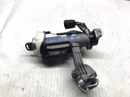 2009 - 2010 Pontiac G3 Ignition Switch with Key OEM used OEM ignition switch