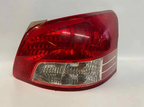 Tail Light Assembly TOYOTA YARIS Right 2007 -2012 used OEM tail light