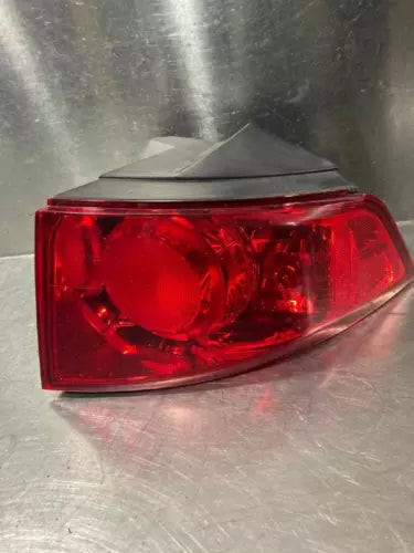 Passenger Right Tail Light Quarter Panel Mounted Fits 2007-2009 Acura RDX used OEM tail light
