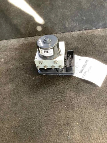 Anti-Lock Brake Part Assembly AWD Fits 2004-2007 Nissan MURANO used OEM ABS pump and module