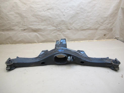 ?84-85 TOYOTA SUPRA MA67 REAR DIFFERENTIAL MOUNT BRACKET SUB FRAME CARRIER OEM used OEM rear differential carrier