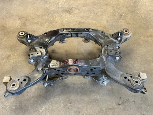 2014-2017 INFINITI Q50 REAR SUBFRAME CARRIER CRADLE K FRAME OEM LOT692 used OEM rear subframe and crossmember