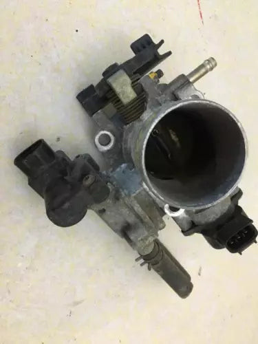 Throttle Body Valve Assembly Fits 2000-2005 Toyota ECHO used OEM throttle body