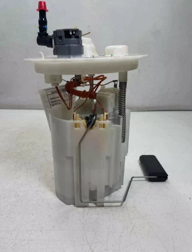 Ford 1.6l Fuel Pump Assembly Fits FORD FIESTA 2014-2019 used OEM fuel pump