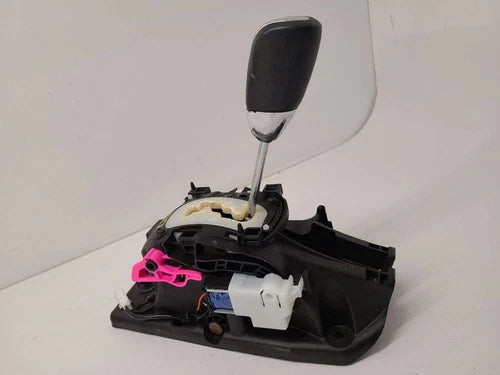 2019 DODGE JOURNEY Automatic Transmission Shift Shifter Gear Assembly used OEM transmission or transaxle