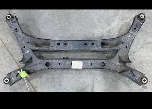 2015 - 2019 Hyundai Sonata Rear Crossmember Subframe OEM used OEM rear subframe and crossmember