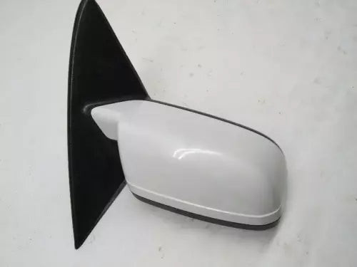 Passenger Side View Mirror Power With Puddle Lamp Fits 06-10 FUSION White used OEM side view mirror