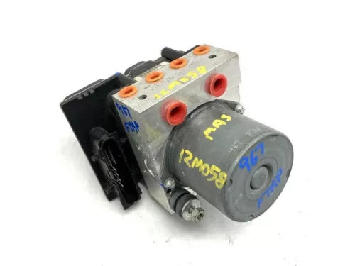 2011-2014 Nissan Cube Automatic ABS Pump Anti Lock Brake Module OEM used OEM ABS pump and module