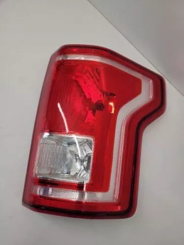 FORD F150 PICKUP 2015-2017 RH Passenger Tail Light Styleside Incandescent used OEM tail light