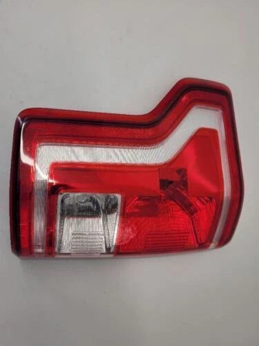 FORD F150 PICKUP 2015-2017 Driver Tail Light Styleside Incandescent LH used OEM tail light