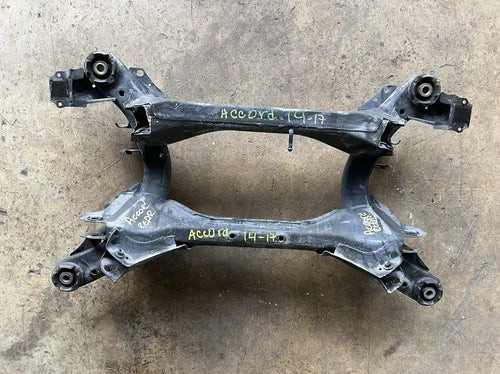 2013 2017 HONDA ACCORD SEDAN REAR SUB FRAME CROSSMEMBER CRADDLE ASSY OEM used OEM rear subframe and crossmember