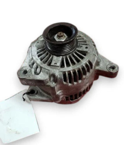 Alternator 120 Amp Fits 1999-2003 LEXUS RX300 used OEM alternator