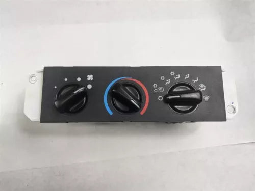 1999-2005 Jeep Wrangler Manual AC Heater Temperature Climate Control LHD w/ AC used OEM climate control