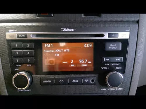 2010-2013 Nissan ALTIMA BOSE Radio AM FM CD Bose Audio System w/o Navigation CPE used OEM radio or infotainment unit