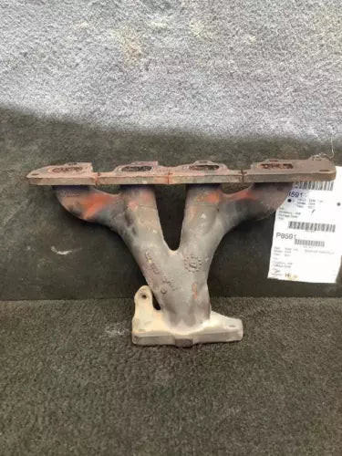 Exhaust Manifold 2.2L CHEVY HHR 2007-2011 used OEM exhaust manifold