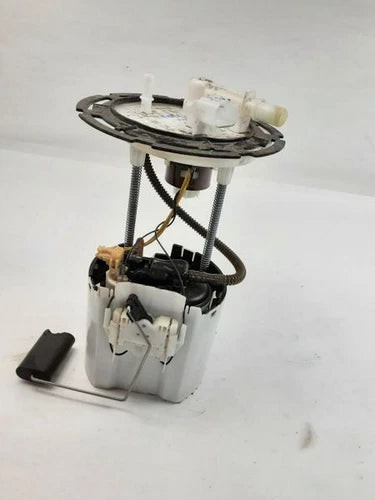 2018-2020 Chevy Malibu Fuel Pump Assembly used OEM fuel pump