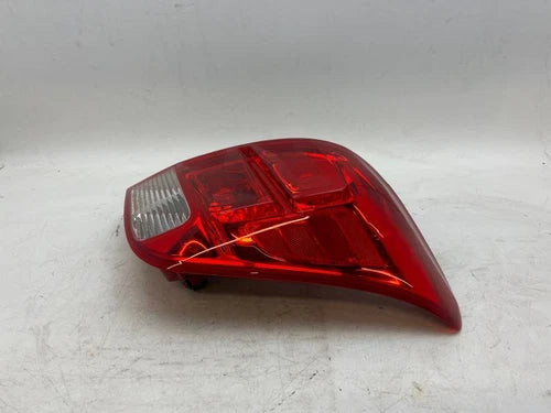 Quarter Tail Light Outer Lamp CHEVY TRAX Passenger Side RH 2013-2020 used OEM tail light