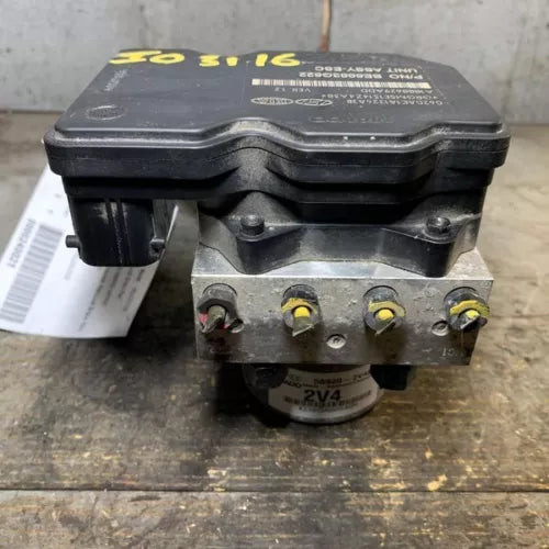 Hyundai Veloster 2015-2018 ABS Anti Lock Brake Actuator Pump OEM used OEM ABS pump and module