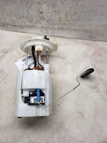 Fuel Pump Assembly Tank Mounted 2.4L Fits 2014-2016 Kia SPORTAGE used OEM fuel pump