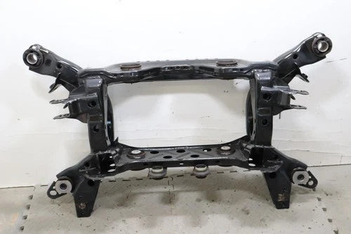 2015 - 2025 FORD MUSTANG REAR SUBFRAME UNDERCARRIAGE CROSSMEMBER CRADLE OEM used OEM rear subframe and crossmember