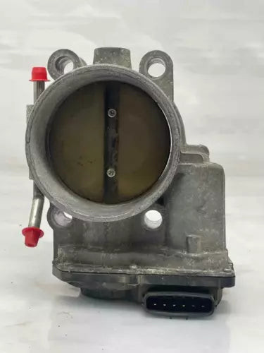 2010-2013 LAND ROVER LR4 5.0L THROTTLE BODY VALVE ASSEMBLY LR010814 used OEM throttle body