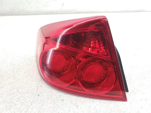 Driver Tail Light 4 Door Sedan Fits 2005-2006 INFINITI G35 used OEM tail light