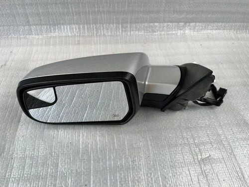 CHEVROLET EQUINOX 11-14 LH Left Driver Side View Mirror Power Opt DL8 Silver used OEM side view mirror