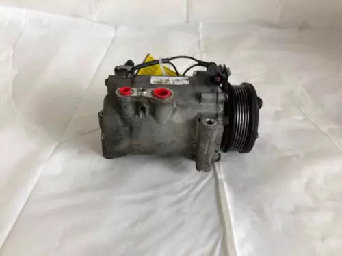 AC Air Conditioning Compressor Fits 2002-2003 Saturn VUE used OEM A/C compressor