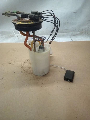 CHEVY AVALANCHE 1500 FUEL PUMP ASSEMBLY OEM 2002 2003 used OEM fuel pump