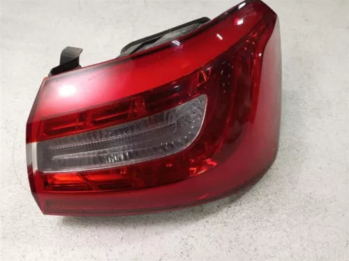 KIA CADENZA 2014-2016 RIGHT PASSENGER SIDE RH TAIL LIGHT LAMP ASSEMBLY used OEM tail light