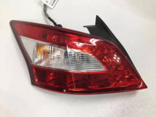 Driver Tail Light Quarter Panel Mounted Fits 09-11 NISSAN MAXIMA used OEM tail light