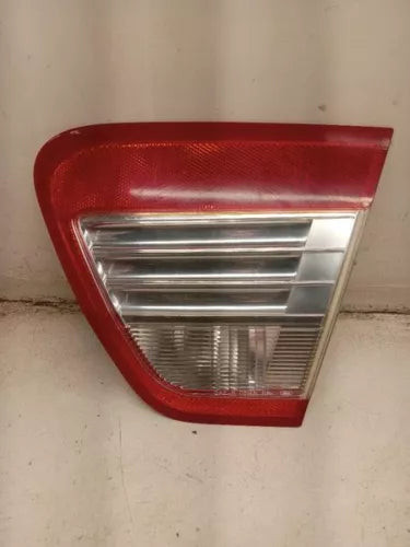 Passenger RH Tail Light Lid Mounted Fits 2006-2009 Mercury MILAN used OEM tail light