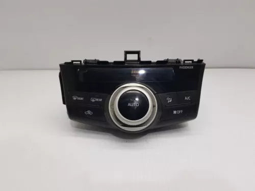 12-13 TOYOTA PRIUS V TEMPERATURE CLIMATE CONTROL VIN EU, 7th and 8th digit OEM used OEM climate control