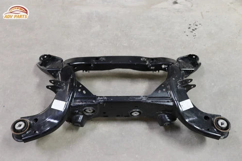 2017 - 2021 DODGE CHARGER RWD REAR SUBFRAME SUB FRAME CROSSMEMBER OEM used OEM rear subframe and crossmember