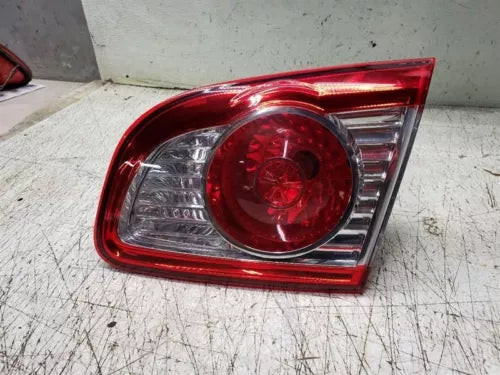 2010-2012 Hyundai Santa Fe RH Passenger Tail Light Lamp Gate Mounted used OEM tail light