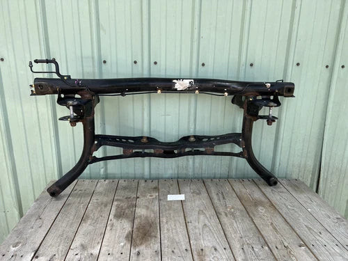 2012-2018 Volkswagen Passat 3.6L Rear Suspension Subframe Cross Member Frame OEM used OEM rear subframe and crossmember