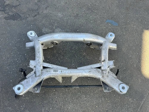 12-17 BMW F06 F07 F10 F12 F13 M5 M6 REAR SUBFRAME CARRIER CROSSMEMBER OEM READ! used OEM rear subframe and crossmember