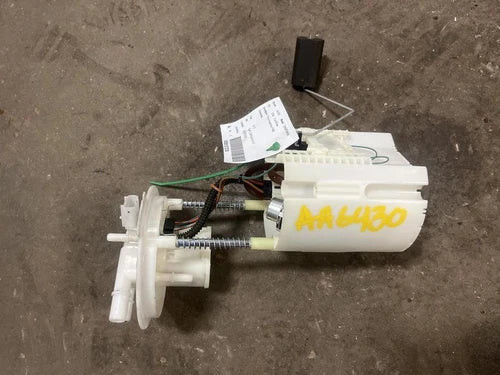 Fuel Pump Assembly FWD Fits 2014-2017 Jeep CHEROKEE used OEM fuel pump