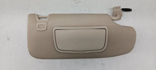 RH Passenger Sun Visor Illuminated Tan Fits 2016-2018 LINCOLN MKX used OEM sun visor