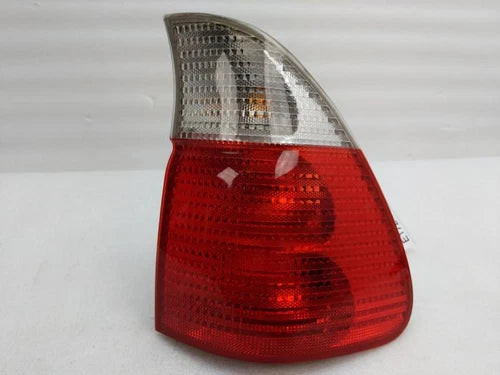 Passenger Tail Light Quarter Panel Mounted Clear Lens Fits 00-03 BMW X5 used OEM tail light