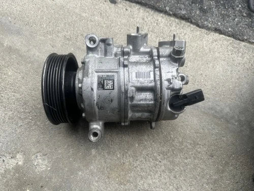 2011-17 Nissan JUKE OEM