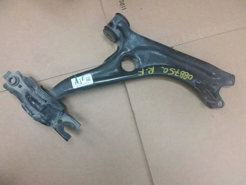 2016-2019 Honda Civic Control Arm FRONT LOWER 1.5L (turbo) RH 17 18 19 used OEM turbocharger or supercharger