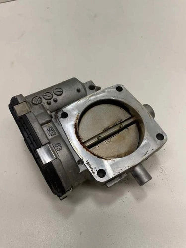 Throttle Body Assembly 2004-2008 Crossfire used OEM throttle body
