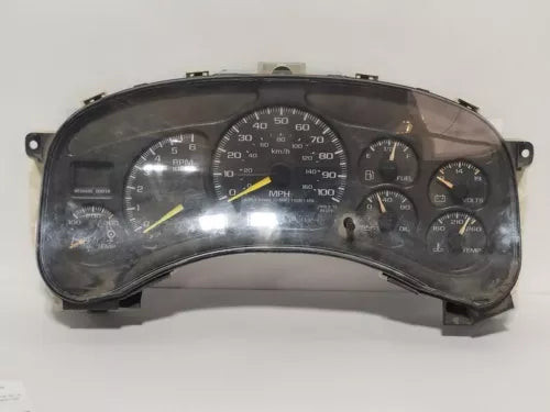 2001-2002 Chevrolet Silverado 2500 Speedometer Head Cluster OEM used OEM instrument cluster