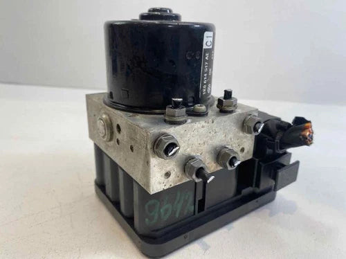 ABS Anti-Lock Brake Pump Assembly OEM 2007-2008 Volkswagen EOS used OEM ABS pump and module