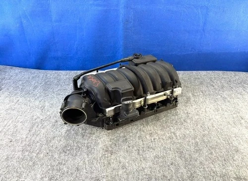 2012-2021 Jeep Grand Cherokee SRT8 Fuel Rails Injectors Used OEM Intake Manifold